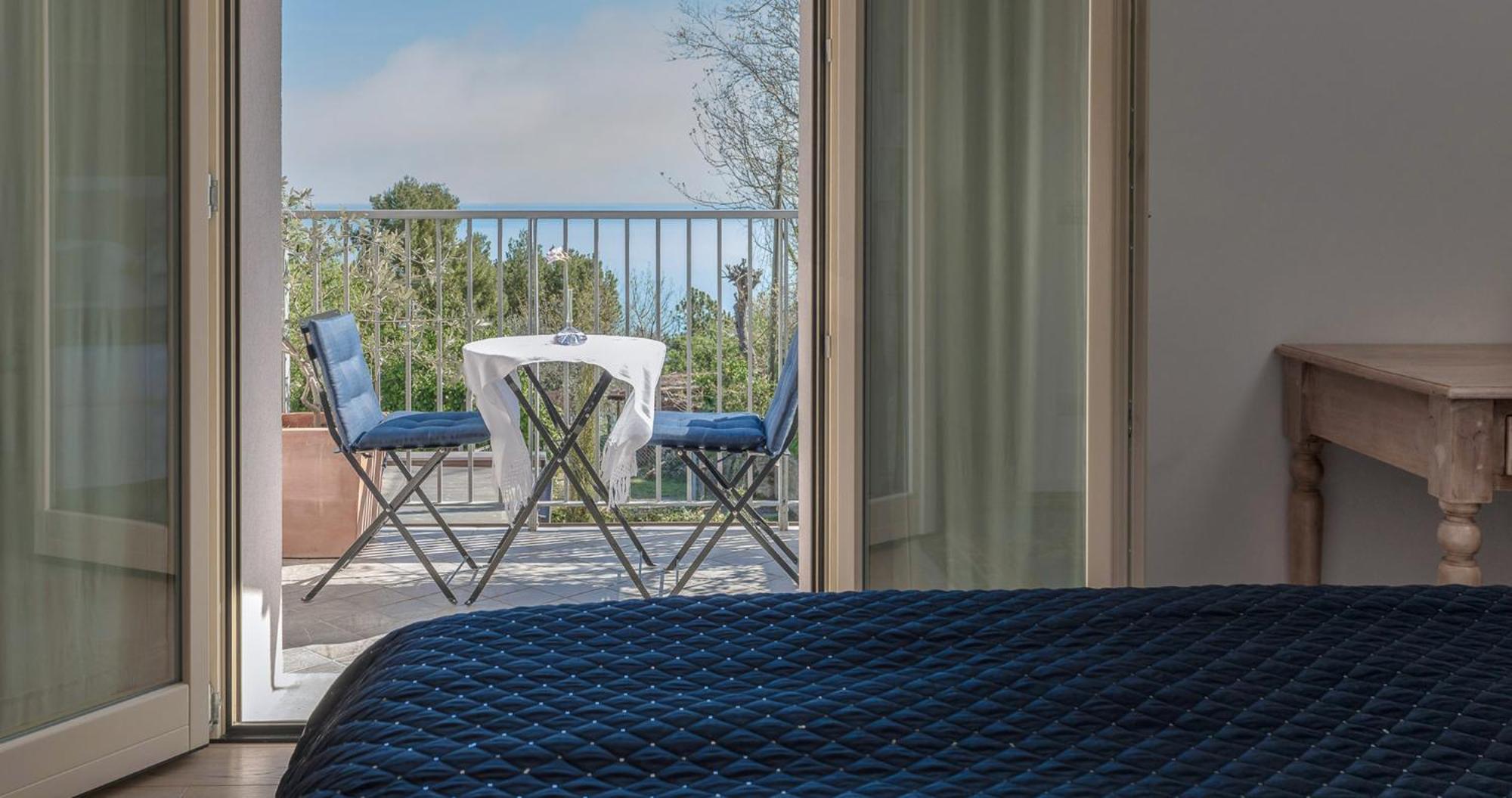 Fiorenzuola Bed & Breakfast Fiorenzuola di Focara Rom bilde